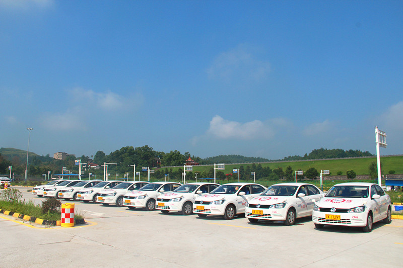 教練團隊-岳池駕校哪家好，岳池小車培訓，廣安駕校培訓，岳池萬通駕校，廣安小車培訓，廣安駕校哪家好就選岳池萬通汽車駕駛學校有限公司